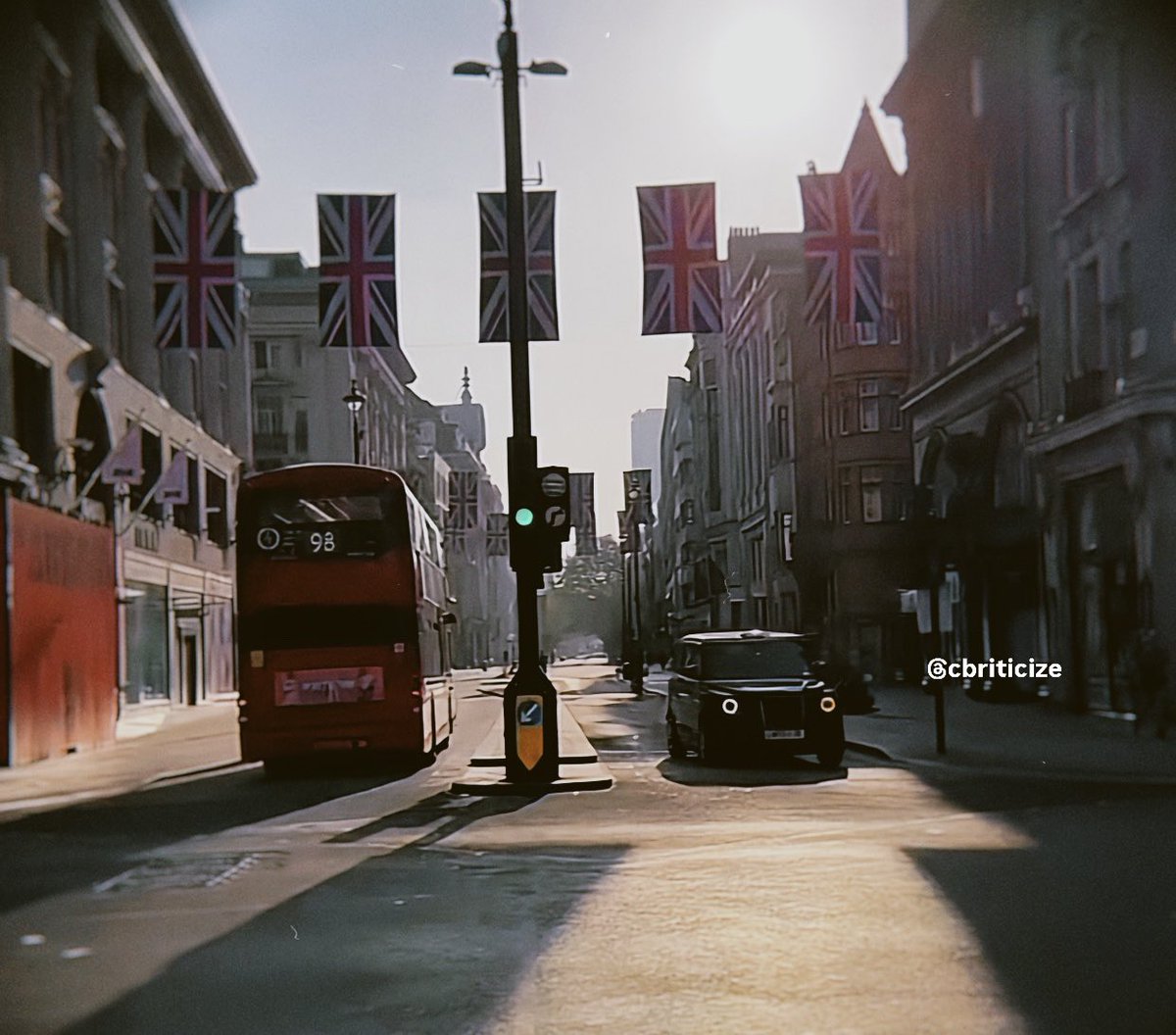 cbriticize's tweet image. good morning