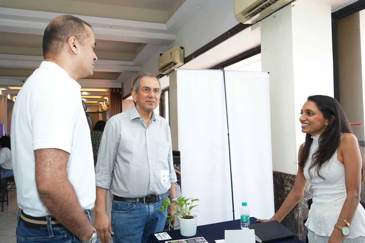 DharteHouse's tweet image. Heartfelt connections at the Sustainability and Wellness Expo — igniting inspiration, sharing wisdom, and nurturing a community grounded in conscious living.

#SustainabilityAndWellnessExpo #WellnessConnections #InspiringConversations #HolisticLiving