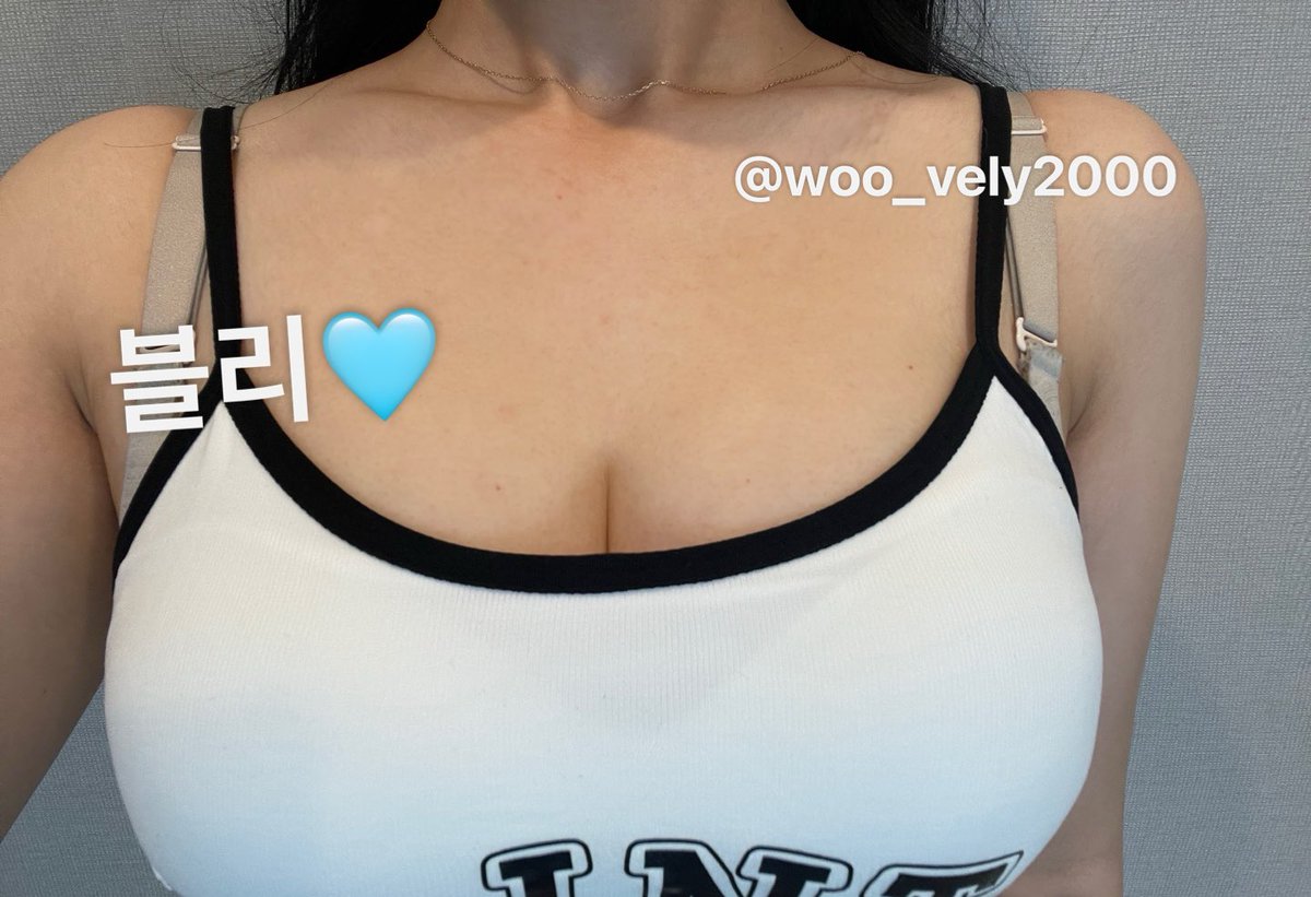 NeokDol's tweet photo. 새로산 헬스 나시 ❤️  #섹트 #일탈 https://t.co/rOgFXwwbHP