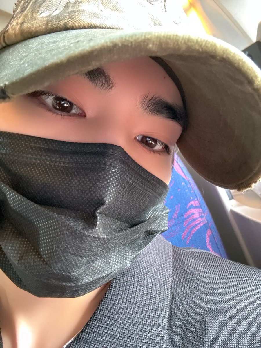 Visionteaa's tweet image. 🦖🫧

Selamat pagi

Acara kemarin gmn

Aku penyanyi iya dancer juga iya

Mungkin biar gk terlalu canggung aku berusaha untuk berbaur jadi gk begitu terlalu aktif

Next Aku akan lebih baik lagi

飞飞飞飞

@Visionteaa