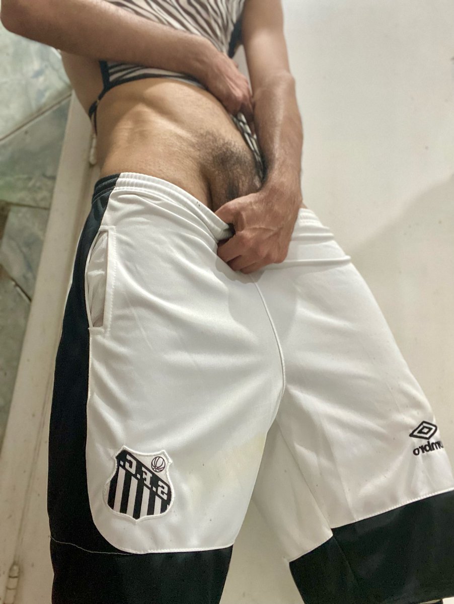 FherPonz's tweet photo. "🎉 Alô, meus amantes do Santos! Quem mais aqui é apaixonado pelo Peixe? https://t.co/jN6JW0slPc
