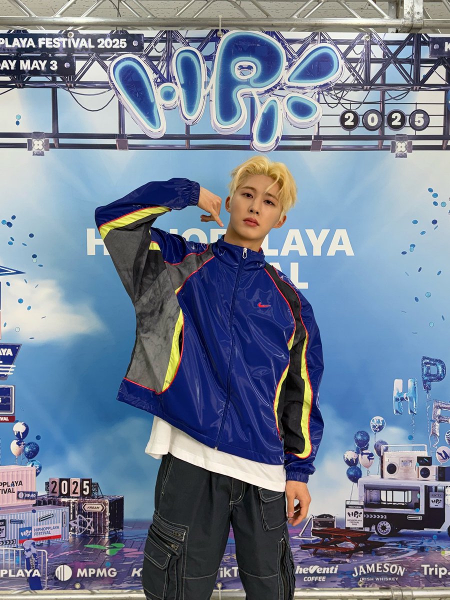 BI_131official's tweet photo. #bcut
올해 한국에서 첫 공연 같이 즐겨줘서 너무 고마워요🫶
앞으로 더 자주 봐요💗 
남은 공연도 재밌게 보고 조심히 들어가!🔥
#BI #비아이 #131LABEL https://t.co/ZgqB2QfTCE