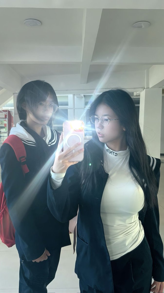 天才少女 tweet media