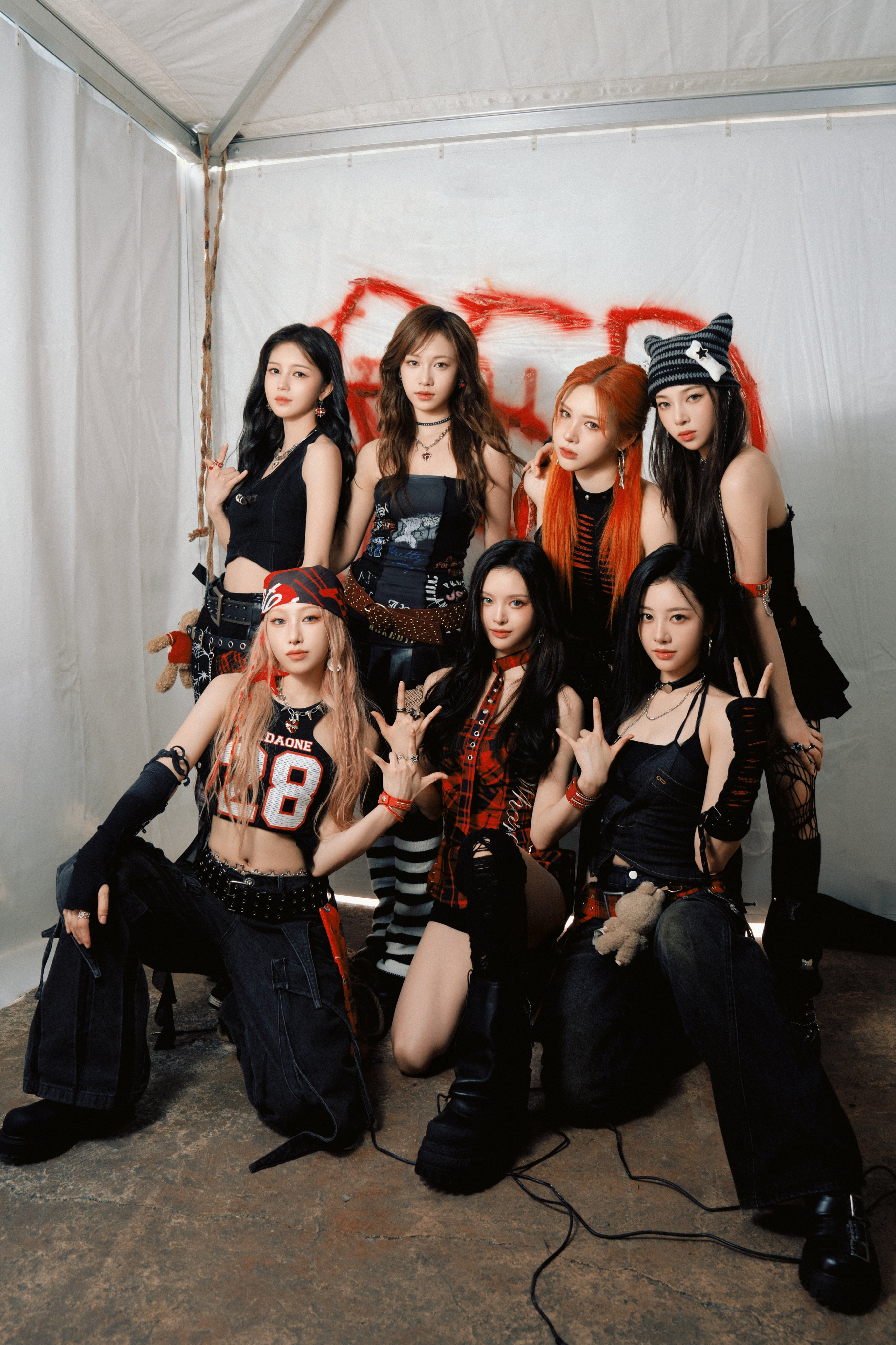 GqAb25YbIAAXHn6?format=jpg&name=4096x4096