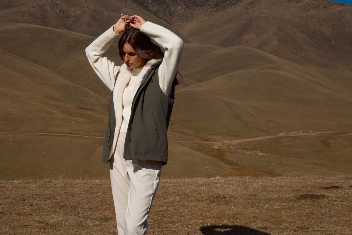 coulange1918's tweet image. Mix high &amp;amp; low. Tailor everything. Confidence is the best accessory.
Coulange1918.com

#FashionForward #StyleTips #OOTD