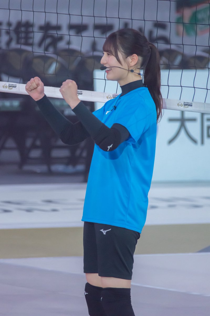 Khronos_Chronus's tweet image. 2025/05/02（金）
日向坂バレー部 公開練習！③
小坂菜緒さん
ポニーテールでお美しい👏
経験を感じる俊敏な動きでした！
チャレンジに成功して観客側を向いて喜びを共有する2枚目。
部長として部員にエールも送ってました！
楽しんでいるのが何より素敵です😁
#日向坂46
#日向坂バレー部
#小坂菜緒