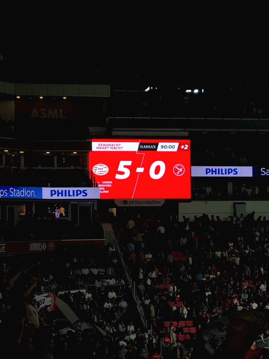 PintenEnPunten's tweet photo. π
12/04/2025 - Wedstrijd 33
π³π± @PSV - @AlmereCityFC
β½οΈ 5-0
π@Eredivisie
π Philips Stadion, Eindhoven
β
οΈ Pinten π»
β
οΈ Punten 3οΈβ£
#PSValm https://t.co/8aLXooEq2i