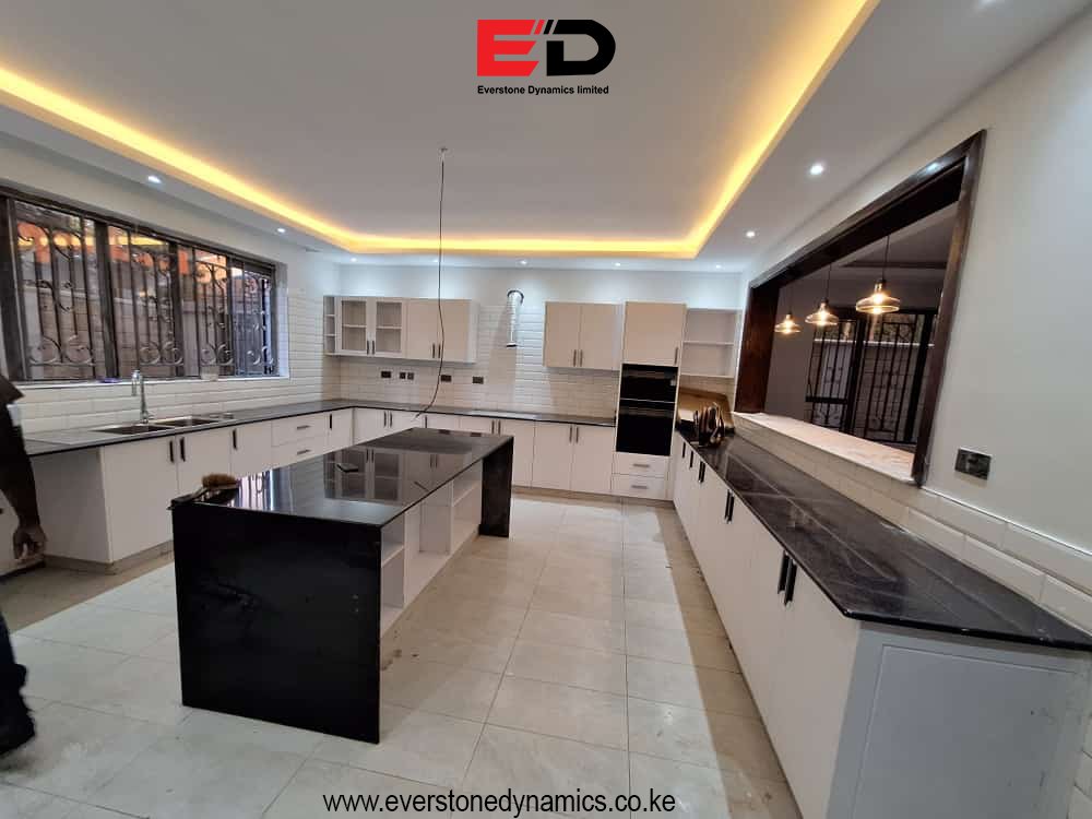 Everstone_Dy's tweet image. It’s more than a kitchen — it’s the heart of your home.
Na sisi tuko hapa kukusaidia kuijenga kwa umakini na ubora.
📞 Tupigie ama tutumie ujumbe sasa — tufanye ndoto yako kuwa kweli.
#EverstoneDynamics #MoyoWaNyumba #KenyaConstruction #JikoniInspo