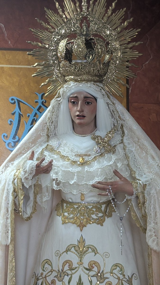 ¡Mes de mayo, mes de María! Desde el próximo lunes, todos los días se abrirá la Capilla a las 11:30 para el rezo del santo rosario ante María Santísima de la Concepción.
#Écija #ElAmor #ElOlivo #Concepción