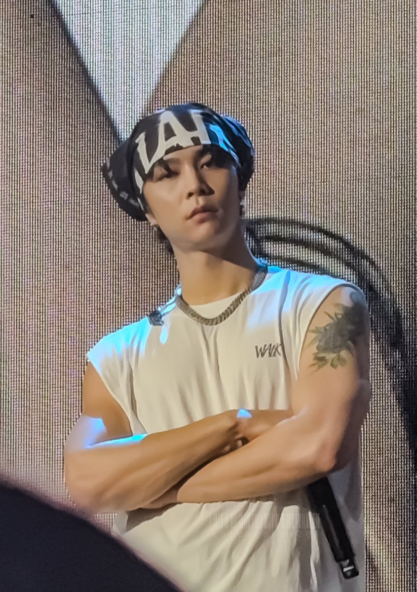 250427 🫥😮‍💨

#JOHNNY #쟈니 #서영호 #엔시티  ＃ジャニ #ジャニー #NCT127 #NCT #YOUNGHO #NCT127_NEOCITY_THE_MOMENTUM_MACAU