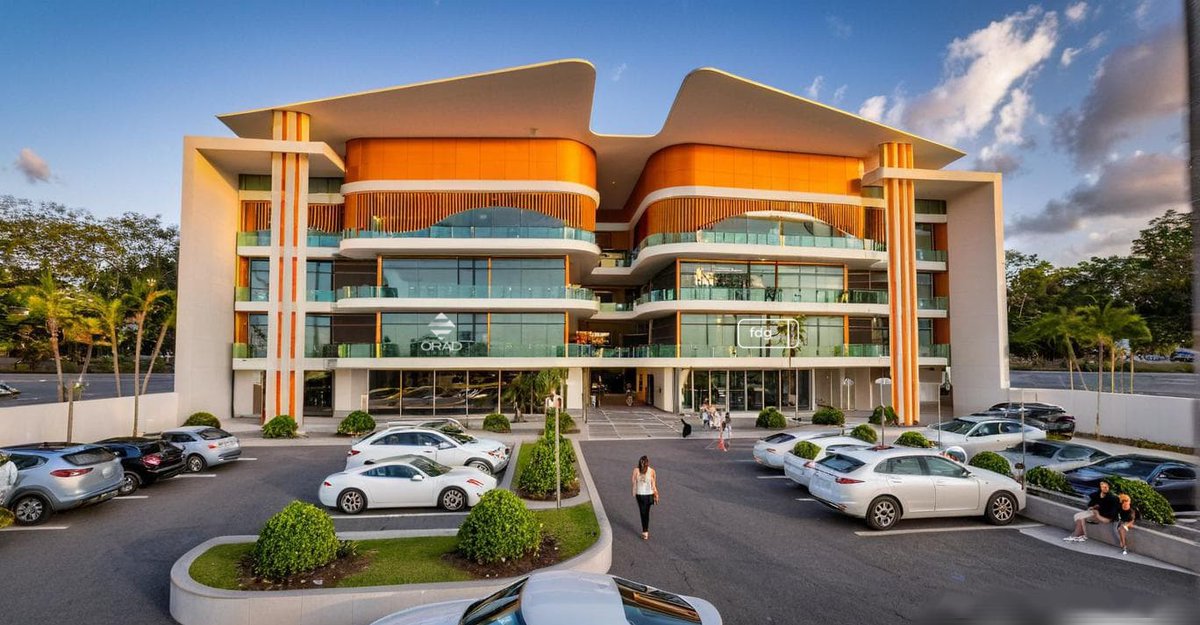 _oradgroup_'s tweet image. This mall combines eye-catching style with practical spaces, creating a vibrant home for businesses to thrive and customers to enjoy.
#design #commercialdesign #smartarchitecture #functionaldesign #fdgafrica #oradgroup