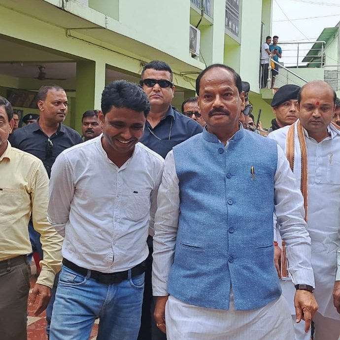 narayan57068534's tweet photo. झारखण्ड के पूर्व मुख्यमंत्री श्री @dasraghubar जी को जन्मदिवस की हार्दिक बधाई एवं शुभकामनाएं!

बाबा बैद्यनाथ से आपके उत्तम स्वास्थ्य एवं दीर्घायु जीवन की कामना करता हूं। https://t.co/FQHLmoEOHs