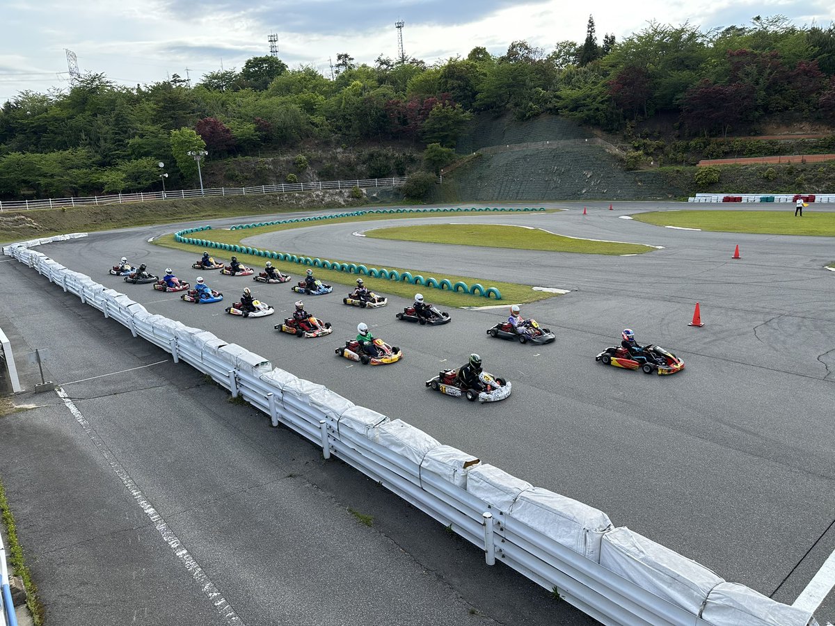 SL_TAMADA's tweet photo. 5/3F4STレース結果！インディペンデントクラス3位金村選手、2位ナラヅ選手、優勝は椿選手でした！総合3位中山選手、2位沖野選手、優勝は笹木選手でした！おめでとうございます🎉 https://t.co/xtz1Seq4jk