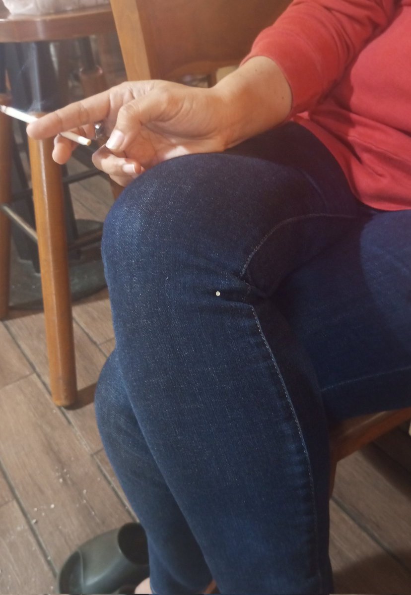 Nongki dulu kita guys