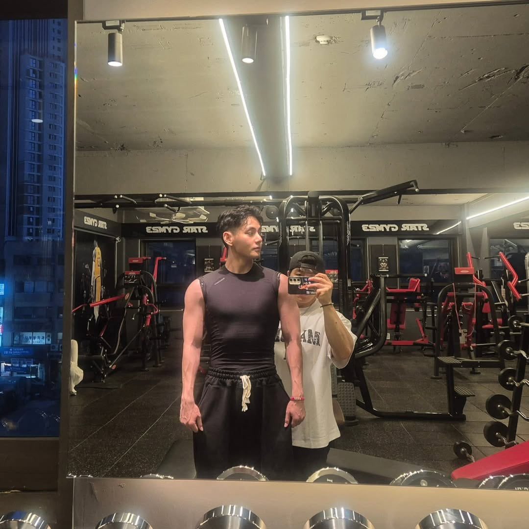 Taehyung Naver || 네이버 김태형 (@naver_taehyung) on Twitter photo 
