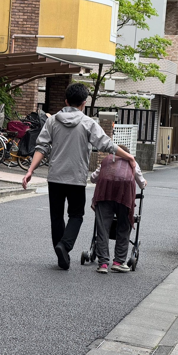 J M Pérez Ríos tweet media