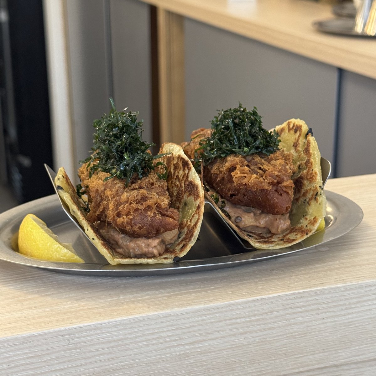 그간 저희 근황.. 
바쁜 와중에도 맛있는 거는 많이 먹은..