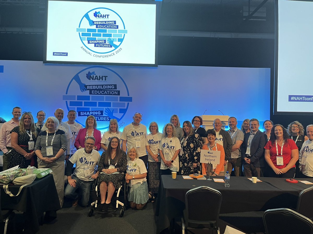 We had a fantastic day yesterday at #NAHTConf Team Yorkshire is ready and roaring for another day of motions and debate <a href="/NAHTnews/">NAHT</a>