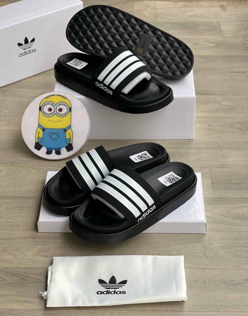 Everything_olys's tweet photo. NEW INN LATEST
ADIDAS DOUBLE SOLE SLIDE

SIZE 39-46
PRICE: N33,000 ONLY https://t.co/Y73dt42Jas