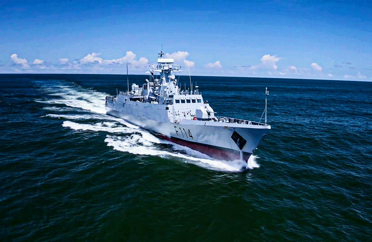 BangladeshNavyX's tweet image. I am the shield between home and chaos 

#BangladeshNavy #protector #bayofbengal #Guardian #warship #Bangladesh⚓⚓🇧🇩🇧🇩