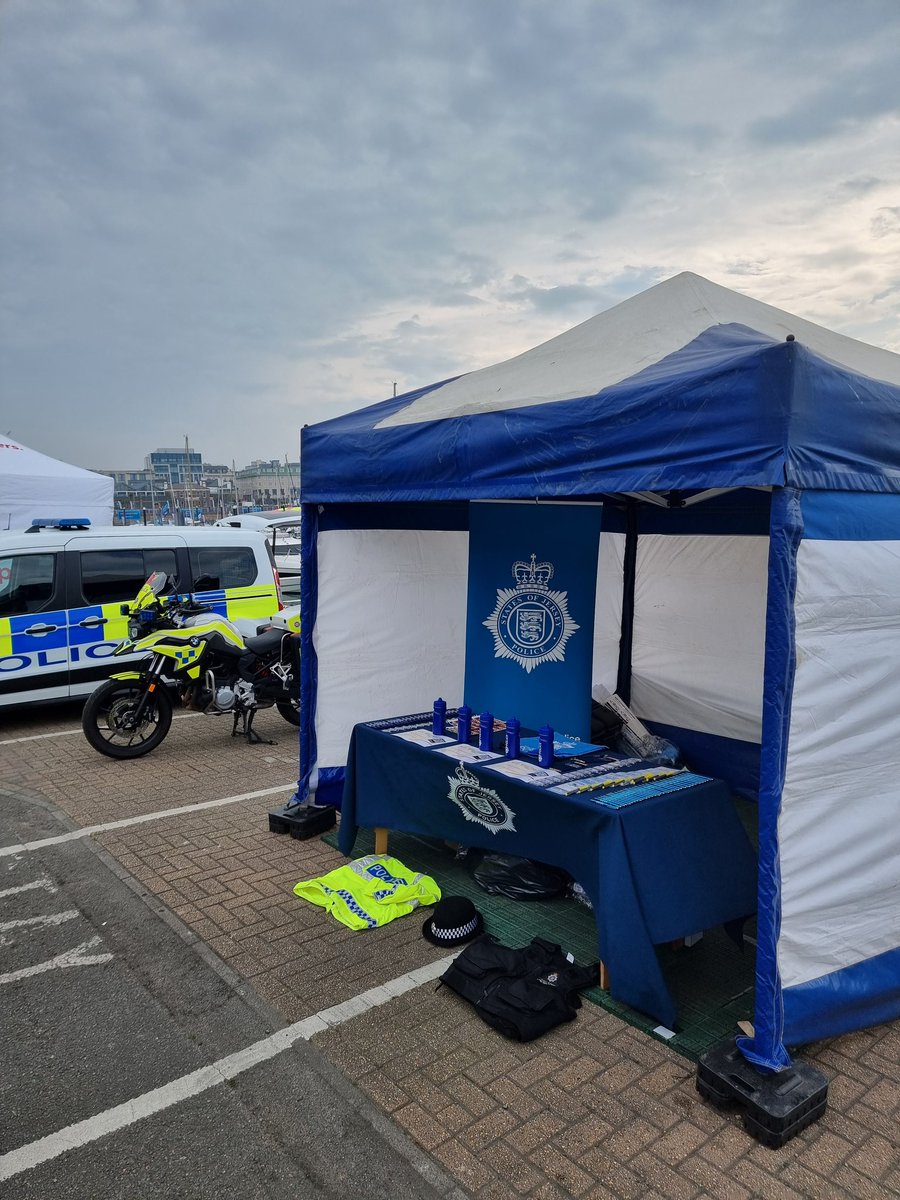 St Brelade's Community Police Officer (@stbreladecom1) on Twitter photo Good morning one and all. It's the 2025 <a href="/jerseyboatshow/">Jersey Boat Show</a> all weekend. Come on down and see us. We have <a href="/stbreladecom1/">St Brelade's Community Police Officer</a> <a href="/townpoliceunit/">St.Helier Town Police Unit</a> <a href="/stsaviourcom1/">St Saviour's Community Police Officer (He/Him/His)</a> all waiting to see you. Come down and say Hi 👋 👋👋 Good morning one and all. It's the 2025 <a href="/jerseyboatshow/">Jersey Boat Show</a> all weekend. Come on down and see us. We have <a href="/stbreladecom1/">St Brelade's Community Police Officer</a> <a href="/townpoliceunit/">St.Helier Town Police Unit</a> <a href="/stsaviourcom1/">St Saviour's Community Police Officer (He/Him/His)</a> all waiting to see you. Come down and say Hi 👋 👋👋