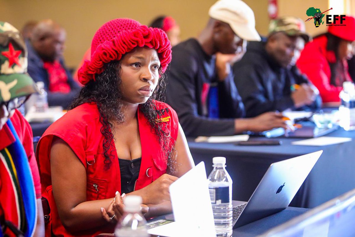 EFFSouthAfrica's tweet photo. ♦️In Pictures♦️

The President and Commander in Chief @Julius_S_Malema giving the political overview at the Central Command Team Meeting. https://t.co/itKVMESx0a