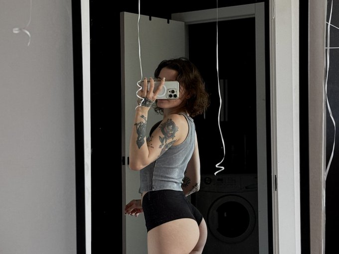 Kelly May - Добрый денечек ✨ https://t.co/WtpbYG1ti7