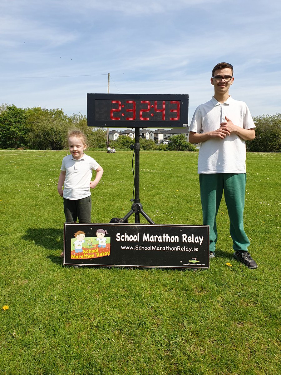 Gaelscoil na Cille (@gsnacille) on Twitter photo Rinne muid maratón I rith na seachtain le <a href="/fitteryounger/">Fitter Younger</a> agus bhí am iontach ag na páistí ag rith amuigh faoin ghrian. <a href="/ActiveFlag/">Active School Flag</a> Rinne muid maratón I rith na seachtain le <a href="/fitteryounger/">Fitter Younger</a> agus bhí am iontach ag na páistí ag rith amuigh faoin ghrian. <a href="/ActiveFlag/">Active School Flag</a>