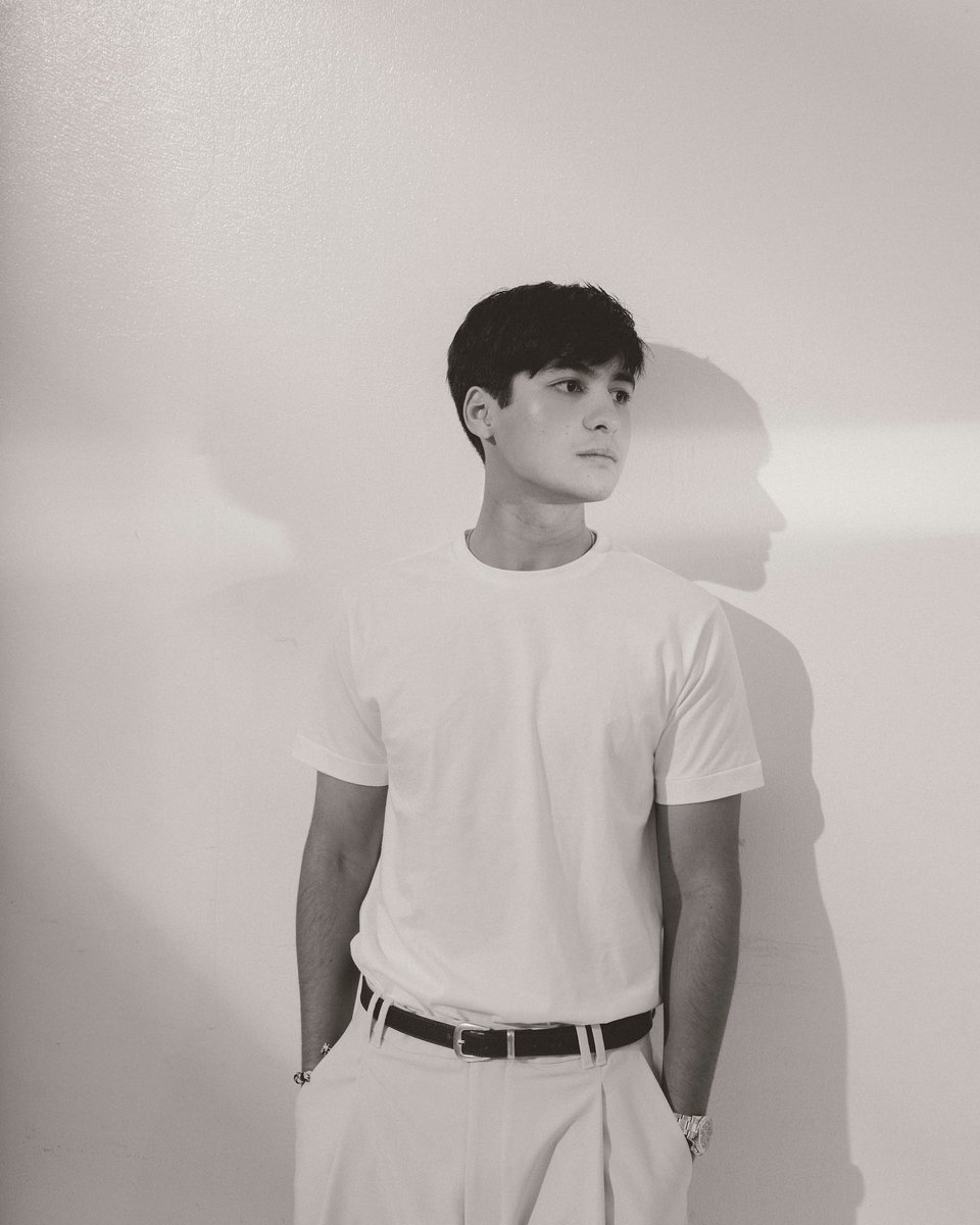 whiteroomnomore's tweet photo. pls reply “lethal face card” with the tags

ANDRES IAMUNBK MUSICVIDEO
#AndresMuhlachIAMUNBK https://t.co/ZKUFEaxrqZ