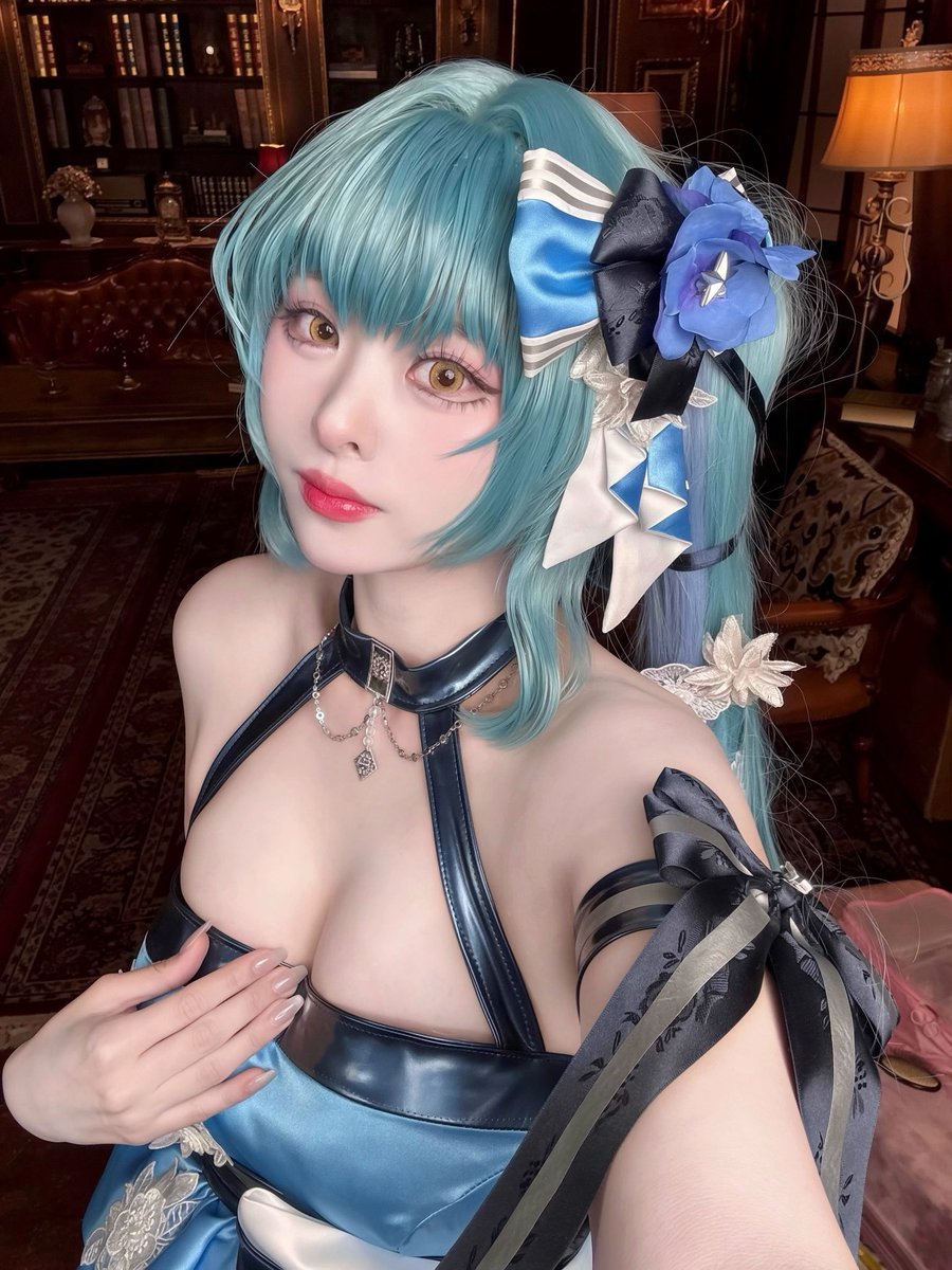 프리바티 연회의 공주🦋💙
#Nikke #NIKKEcosplay