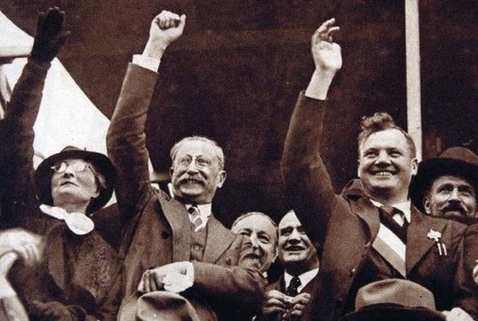3 mai 1936 : le Front Populaire de Léon Blum remportait les législatives !

Son héritage résonne encore avec fierté et reconnaissance.

Vive la gauche unie, démocratique et républicaine !