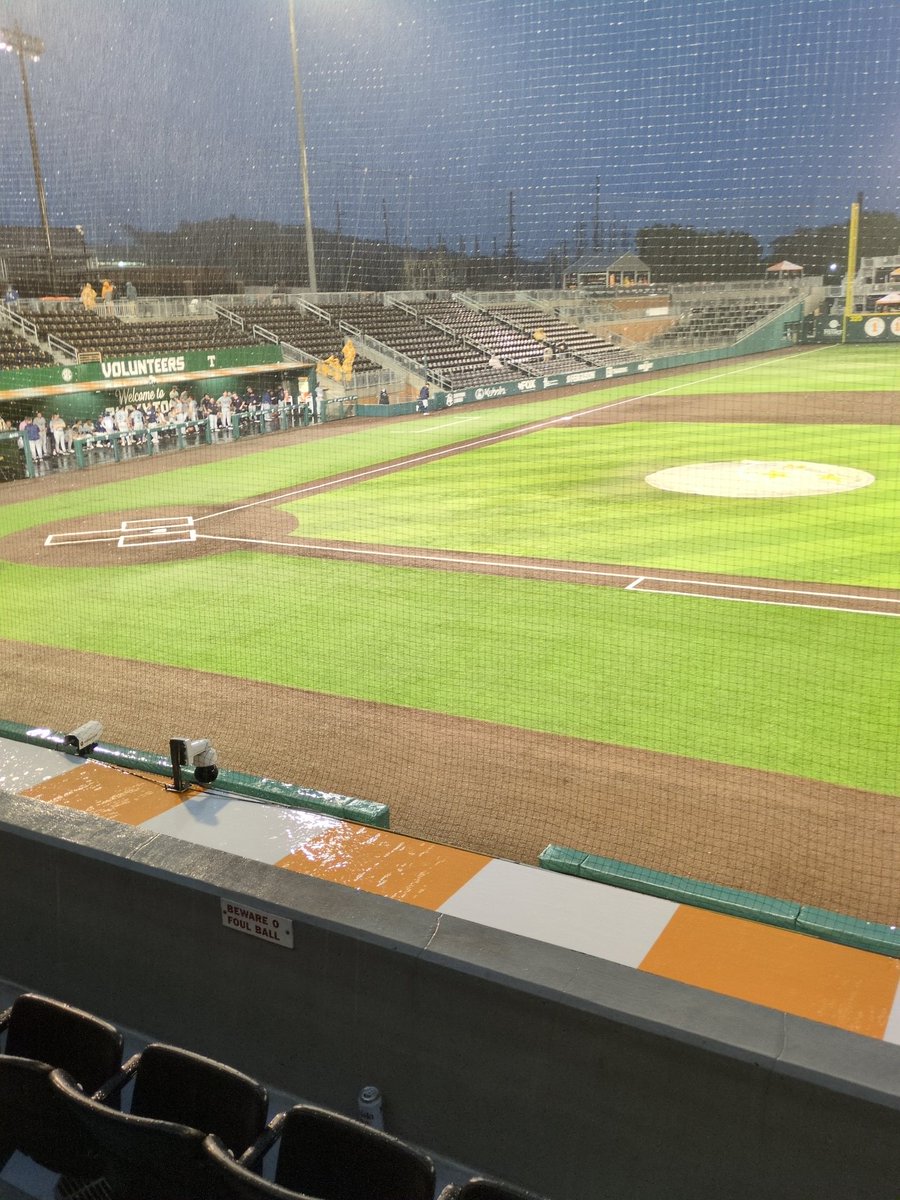 jsonfuller's tweet image. Two seats in Section 110 for second game today. DM if interested. @DiamondVols @LDQsports @ChristinaTippen