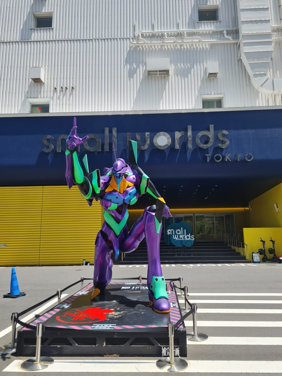I am back from Japan! Safe to say it has probably been the most amazing trip of my life, for more than one reason. Photo dump on here will be coming up soon.

Live tonight on Twitch also to carry on the Mario Kart DS All Missions World Record grind! Missed you all.