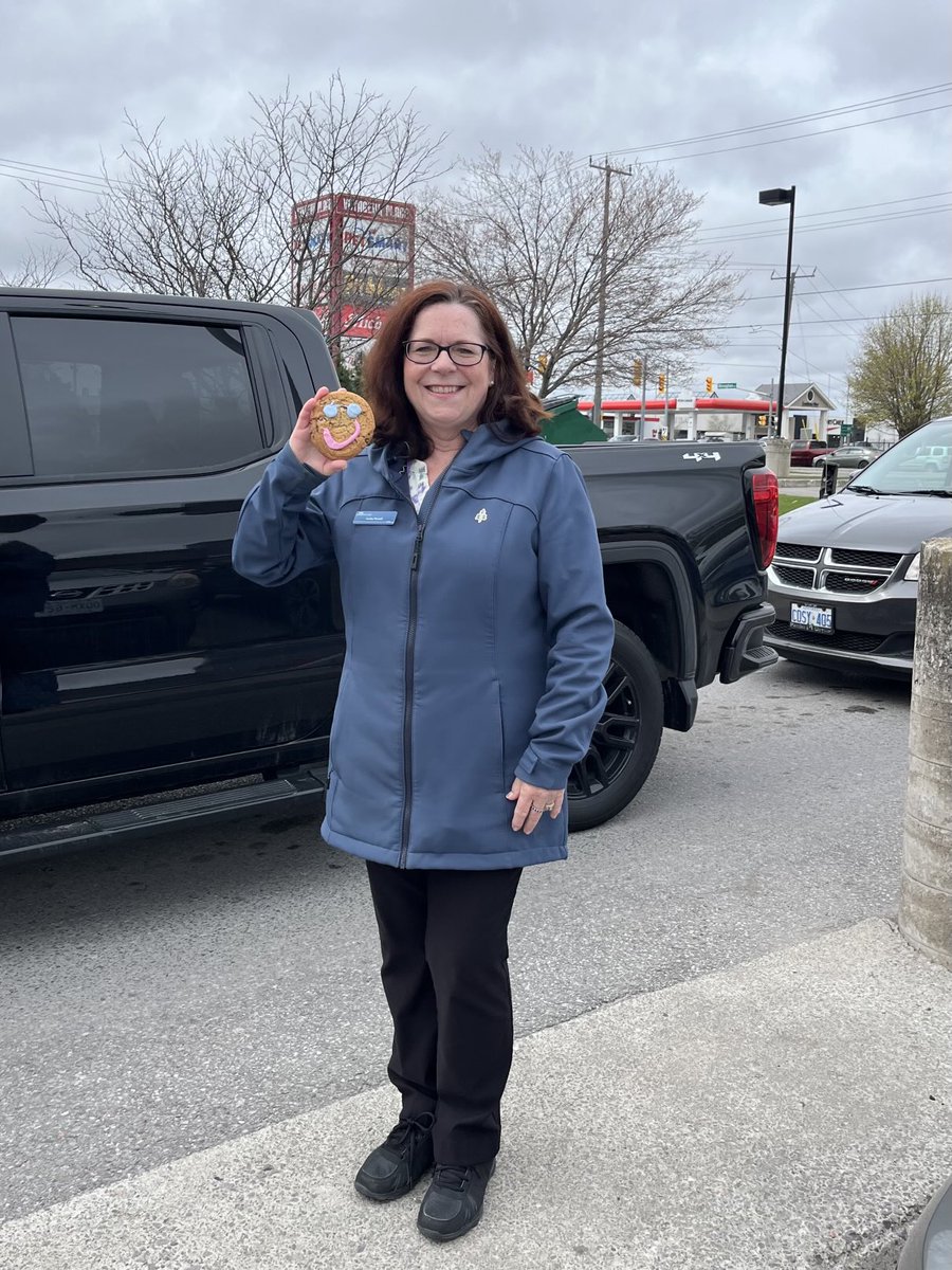 Smile Cookie Week!! Until May 4th. $2 each and all the money stays local to help ⁦<a href="/5CountiesKids/">Five Counties Children's Centre</a>⁩ and ⁦<a href="/cmhahkpr/">CMHA HKPR</a>⁩   Thank you to everyone who has bought cookies so far. 🤗The Timmies at Lansdowne &amp; Monaghan is doing well. ❤️ ⁦<a href="/HaPerkins/">Harrison Perkins</a>⁩