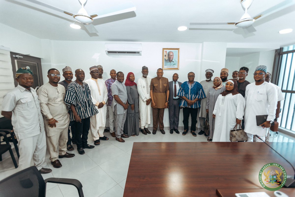 gmsa_official's tweet photo. GMSA represented by its National President, Mr. Tamim Mohammed Amin—who also serves as a member of the Management Board of the NMC joined a delegation of Muslim leaders on a courtesy visit to the Hon. Minister for Labour, Jobs, and Employment, Dr. Rashid Pelpuo. https://t.co/lyf6lQ1tb3
