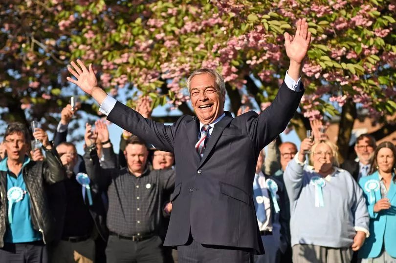 Nyt toukokuussa 2025 järjestettiin paikallisvaalit ja parlamenttivaalien täytevaali Runcornin ja Helsbyn vaalipiirissä Luoteis-Englannissa.

TWITTERISTÄ sain tietää, että Britannian mamu-kriittinen reformipuolue sai vaaleissa ENITEN ÄÄNIÄ. 

Eli Reform UK oli vaalien SUURIN