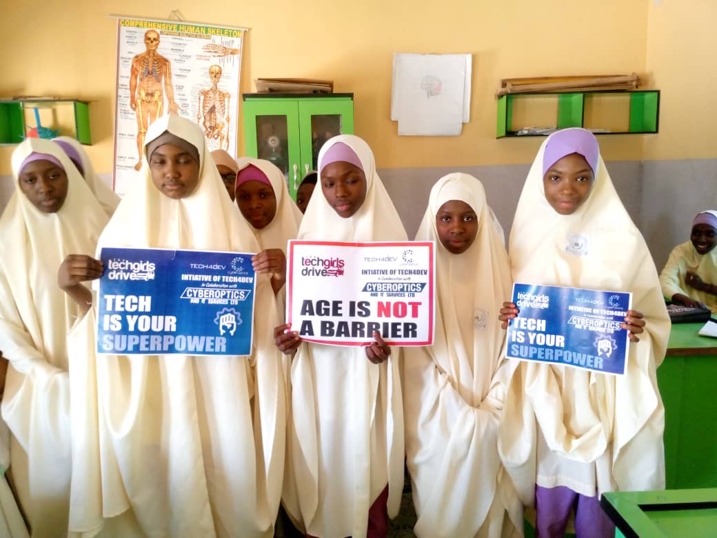 Sarkinkole's tweet photo. In commemoration of the international women's day, @Cyber_Optics_ng have joined @Tech4DevHQ to deliver the #TechGirlsDrive advocacy. It was a beautiful memories and experience. A big thanks to our digital mentors for the tireless inspirations @ProfIsaPantami @el_bonga https://t.co/AnF6uUJXps