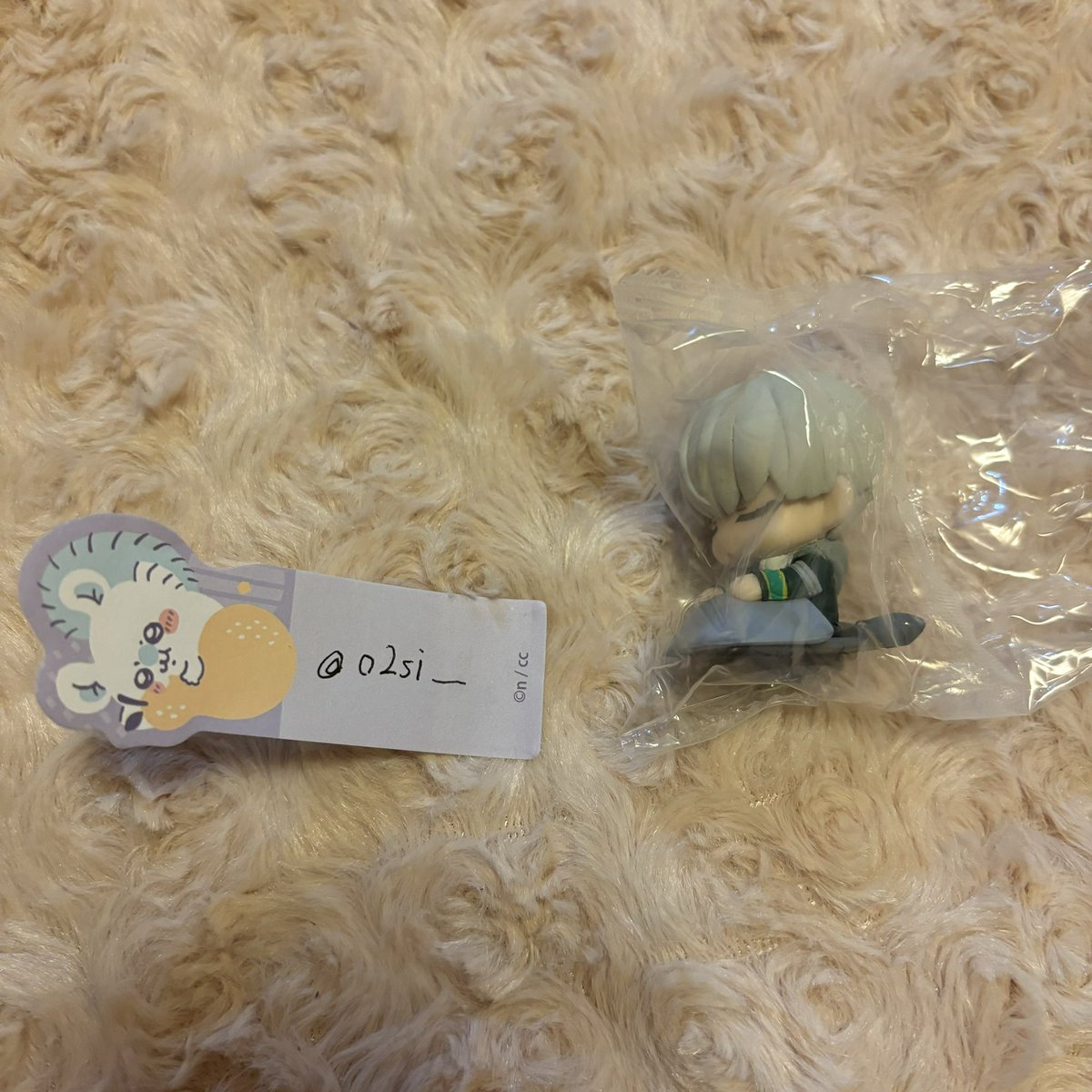 o2si_'s tweet photo. @hnt1214pnpn 初めまして、こんばんは。
検索より失礼致します。当方、おねむたん梶2点所持しているのですが蘇枋との1:1での交換は可能でじうか？郵送での交換を希望しております。ご検討していただけますと幸いです。よろしくお願いいたします。 https://t.co/NJ8Qb13Uiy