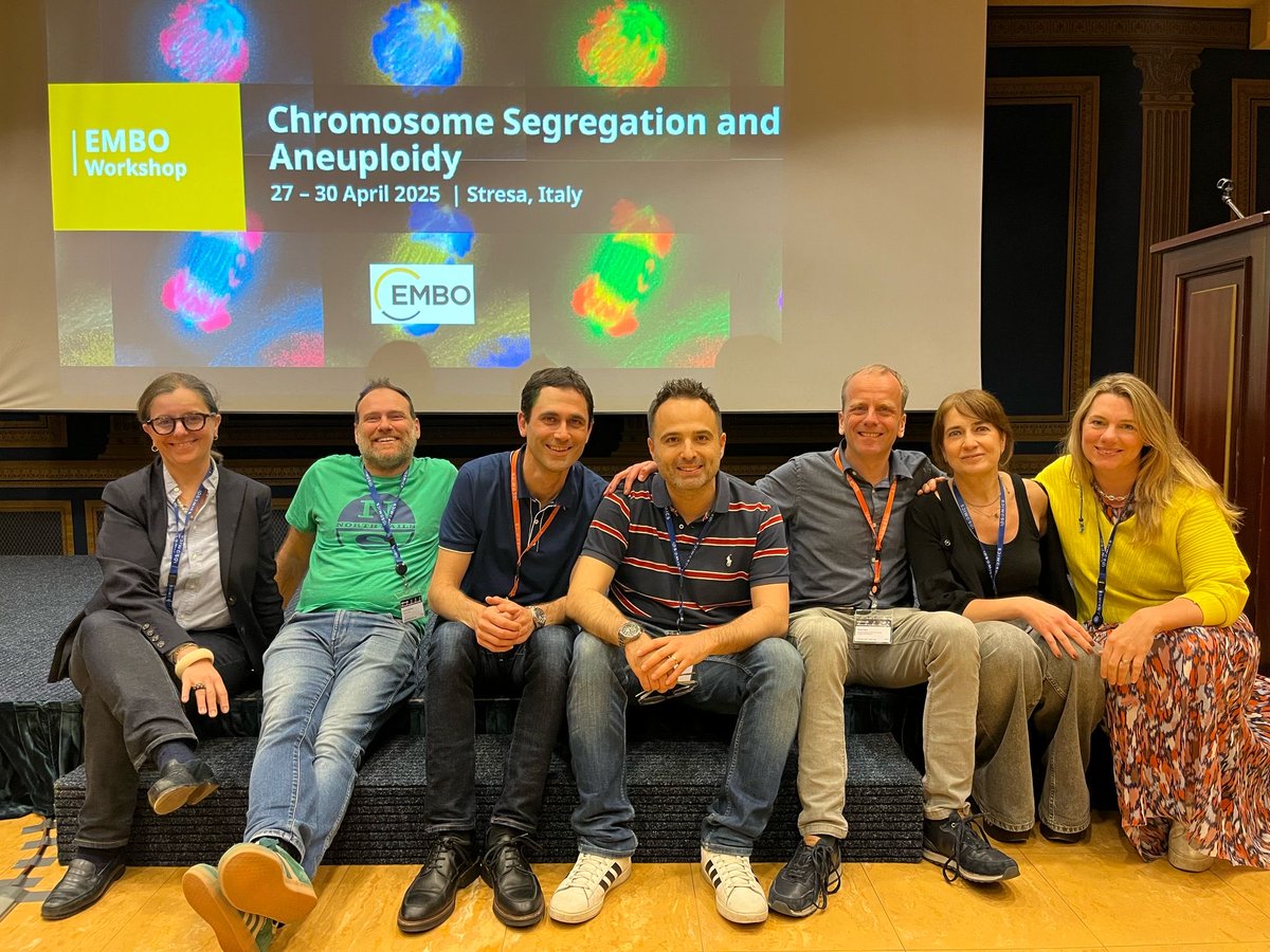 @Chromoploidy25 I The magnificent seven organizers I Field is alive and kicking 🤩