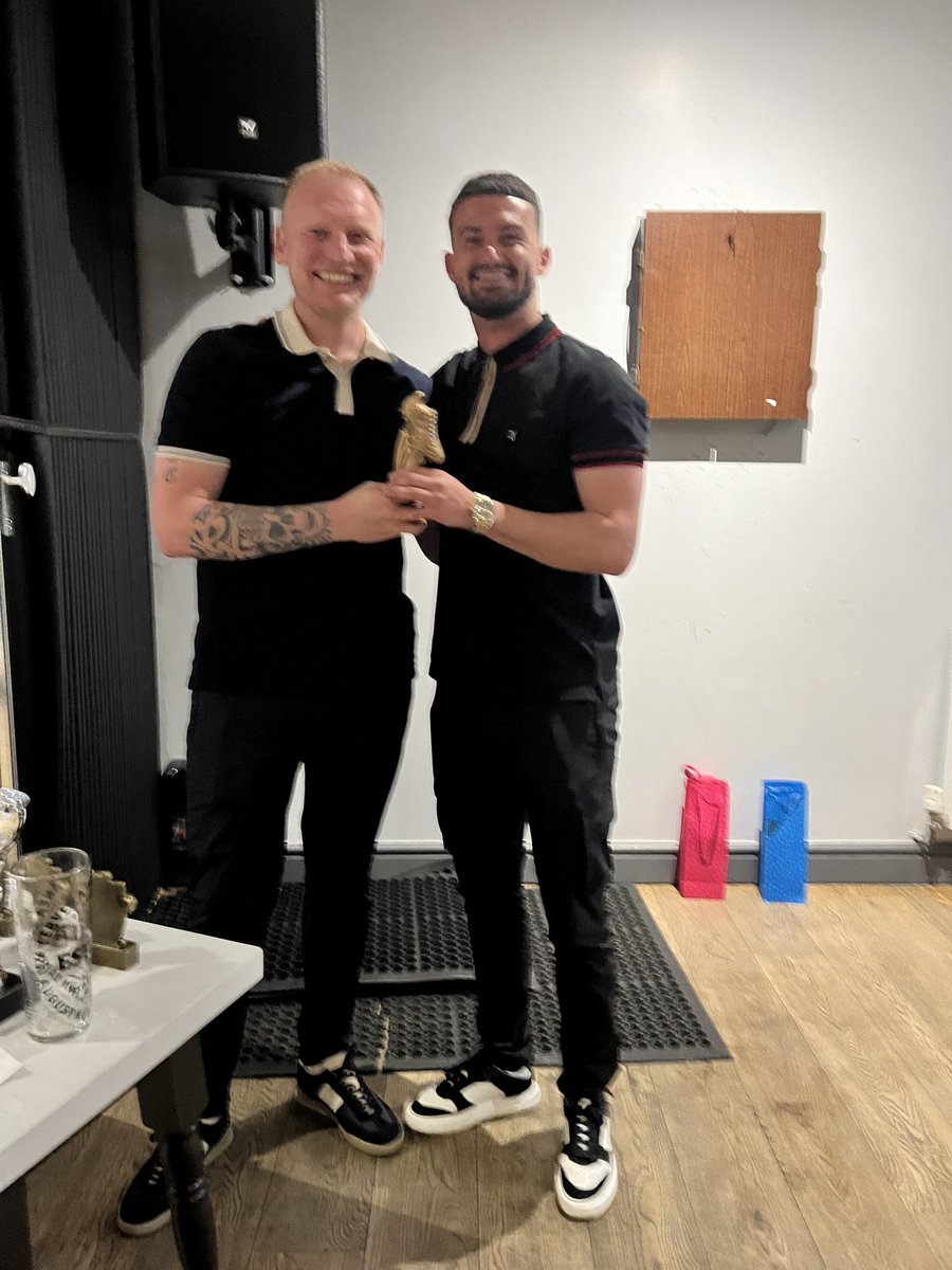 BamberBridge23s's tweet photo. END OF SEASON AWARDS

Managers Player of the Season: Lewis Pilgrim
Young Player of the Season: Carson Greaves
Fans Player of the Season: Lewis Pilgrim
Players Player of the Season: Lewis Pilgrim
Top Goalscorer: Lewis Pilgrim. 40 GOALS! (In all competitions) 

#UpTheBrig https://t.co/liA4J4x8pb