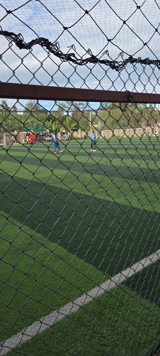 DrBrianBilalK's tweet photo. Right in time, well... #kibazocharitycup @greenparkug #SundaySpecial @MrishoNizar ⚽ https://t.co/hm9JgBb2Qg