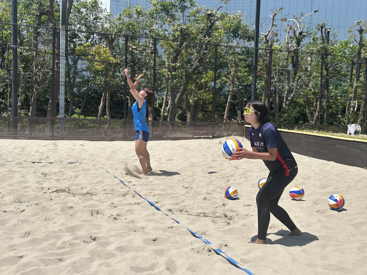 🏖️#ビーチバレーボール U21日本代表🇯🇵
 
4月から強化活動がスタート‼️試合と練習を重ねて6月のU21アジア選手権(タイ）に挑みます💪
 
明日5/4は「第9回ビーチバレーLIVZONカップ」（お台場）に
🌊源田/柏谷組
🌊森/宇都木組
が出場させていただきます。
応援よろしくお願いします📣