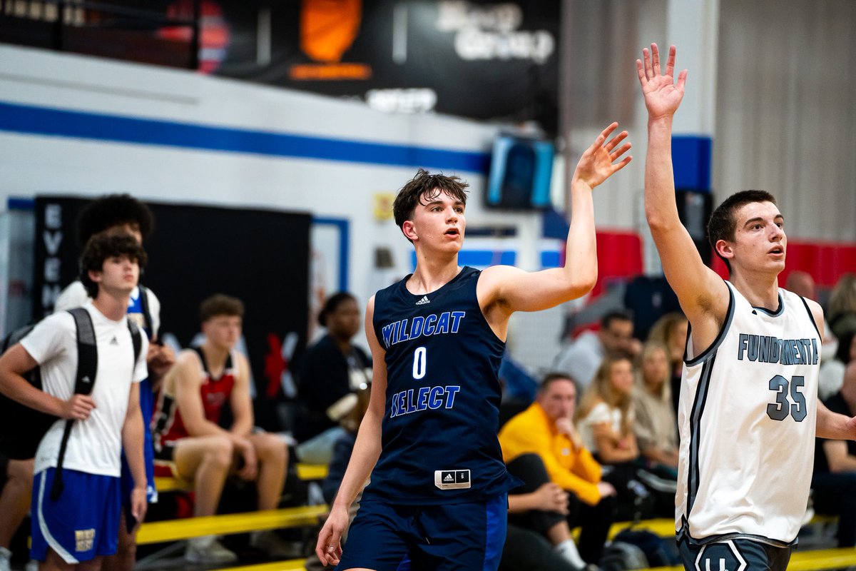 Team Wildcat (@teamwildcathgsl) on Twitter photo Maddox Bennett (<a href="/MaddoxBennett1/">Maddox Bennett</a>) calls game here in Fort Wayne, IN 📞
17’s knock off Indiana Game - UA Rise to kick things off today ‼️
#WildcatFam Maddox Bennett (<a href="/MaddoxBennett1/">Maddox Bennett</a>) calls game here in Fort Wayne, IN 📞
17’s knock off Indiana Game - UA Rise to kick things off today ‼️
#WildcatFam