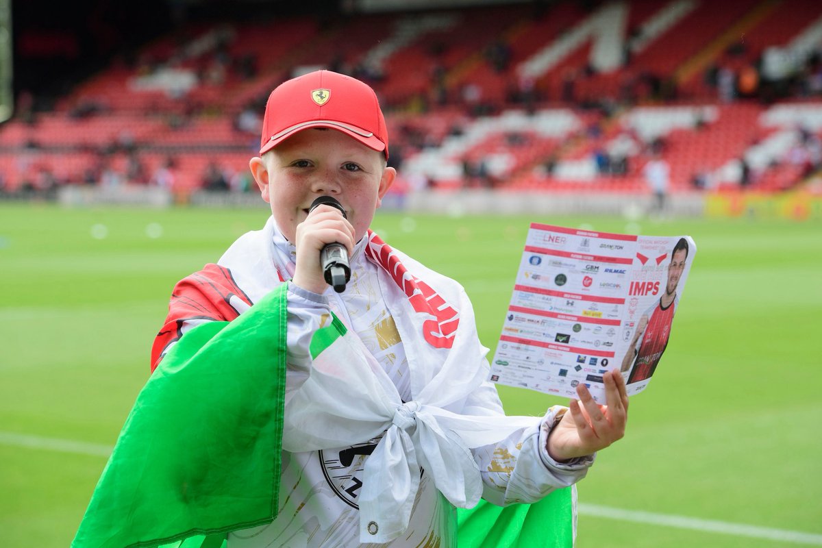Poacher_The_Imp's tweet photo. π€ Thank you to Imps supporter Harry and Wrexham fan Charlie for reading out the teams!
#LINWRE https://t.co/At4wPOTMZb
