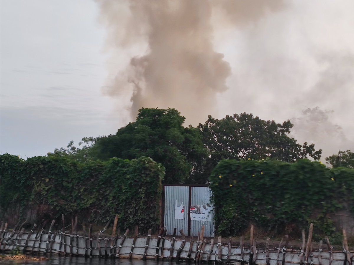 MSF South Sudan (@msf_southsudan) on Twitter photo 🚨<a href="/MSF/">MSF International</a> strongly condemns the bombing of its hospital in Old Fangak, Jonglei State, South Sudan.
Around 4:30 a.m. today, helicopter gunships dropped a bomb on our MSF pharmacy and fired on the town for 30 minutes. Later, a drone bombed the market.
#NotATarget 🚨<a href="/MSF/">MSF International</a> strongly condemns the bombing of its hospital in Old Fangak, Jonglei State, South Sudan.
Around 4:30 a.m. today, helicopter gunships dropped a bomb on our MSF pharmacy and fired on the town for 30 minutes. Later, a drone bombed the market.
#NotATarget