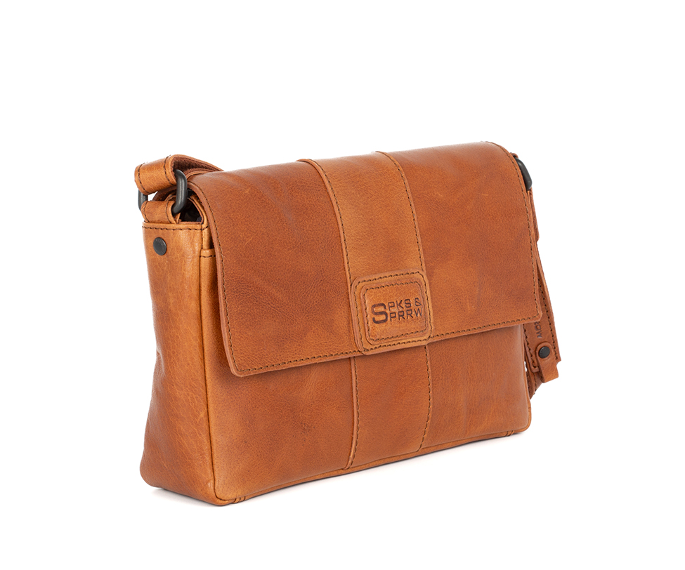 ModjoVerslun's tweet image. Spikes &amp;amp; Sparrow Leður Cross Body – Coníak
Leður cross body taska til daglegrar notkunar.