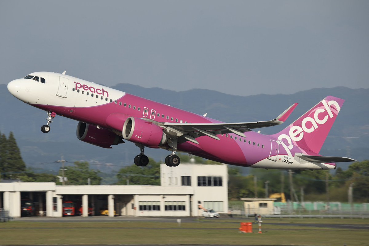 technojumbo747's tweet photo. 九州とか行った https://t.co/OVMQa6Myc4