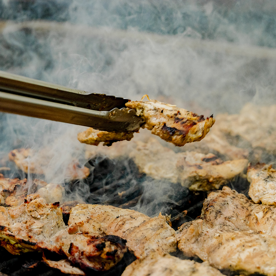 The weekend’s heating up and so is our grill. Build your perfect taco or bowl with our juicy, chargrilled chicken.