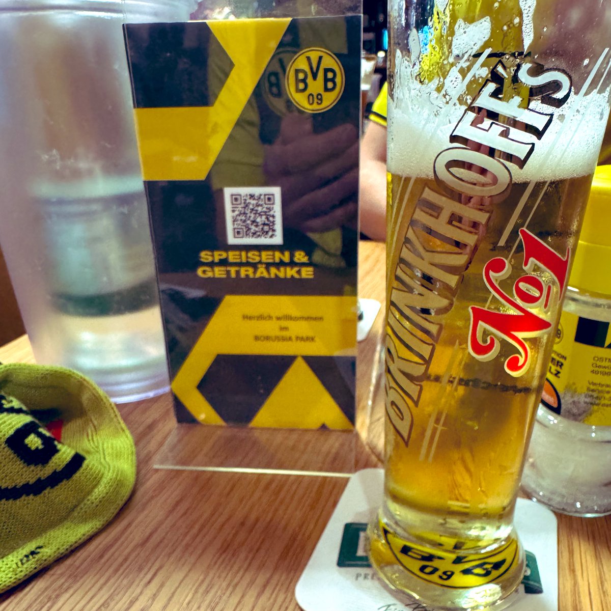 Mahlzeit <a href="/BVB/">Borussia Dortmund</a> 🍻🍺
#BVB #BVBWOB
