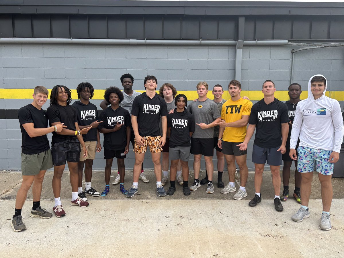 2 is better than 1!  This week, our team selected Soph DB/WR Tim Ardoin and Jr WR/DB Jon Luke Bendily as our C.A.T.’s of the Week!  Congrats boys, keep laying perfect bricks!